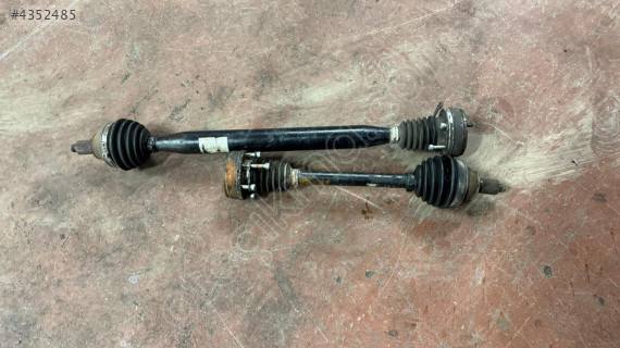 VOLKSWAGEN POLO 1.4 MANUEL SAĞ SOL AKS