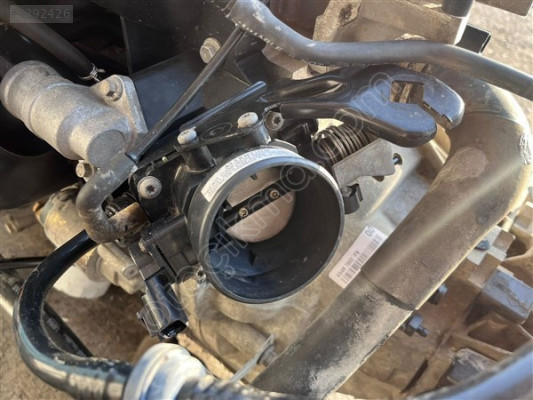 Ford Focus 1 gaz kelebegi