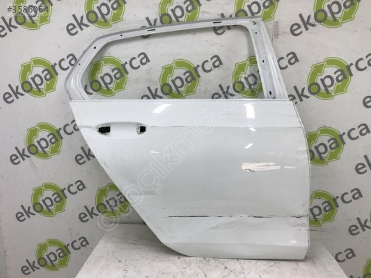 2020-2022 VW Golf Sağ Arka Kapı Parçası - 5H4833056