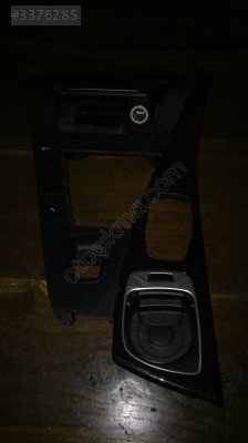 BMW 5.20 VİTES KONSOLU