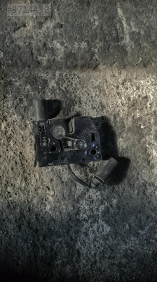 8V0823509 audi a3 kaput kilidi