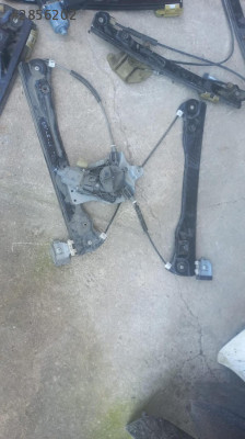 CHEVROLET CRUZE SAĞ ÖN CAM KRİKOSU.OTO ERKAN ÜNYE