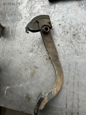 Corsa b debriaj pedalı