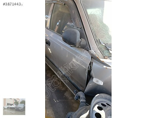 HYUNDAİ ACCENT ÖN KAPI ''ÜNALLAR OTO YEDEK PARÇA''DA