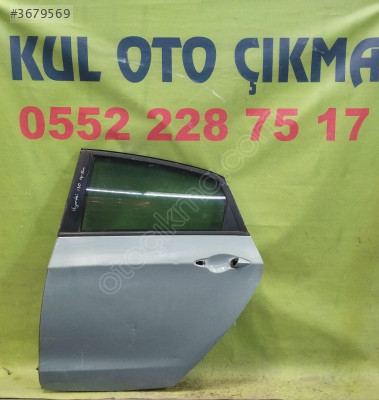 hyundai i30 sol arka kapı dolu