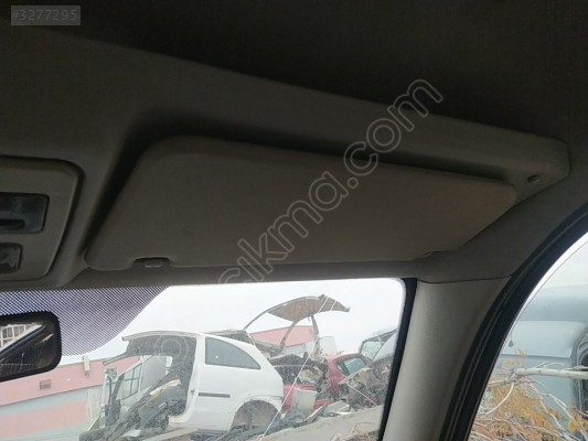 ÇIKMA PEUGEOT PARTNER SAĞ GÜNEŞLİK