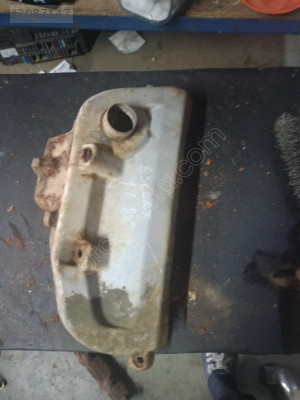 Ford escort 1.6 8 valf egzoz manifoldu çıkma orjinal