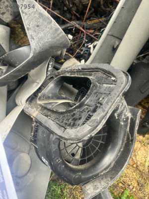 Renault kango fan motor kabı