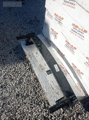 KİA XCEED ÖN TAMPON DEMİRİ ÇIKMA ORJİNAL 2018-2024