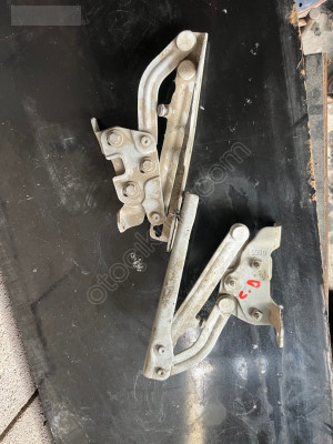 OPEL CORSA D KAPUT MENTEŞESİ