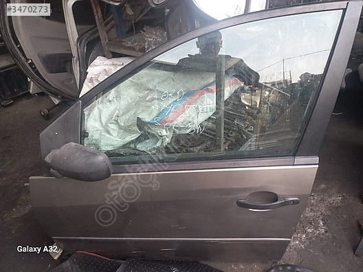 FORD FIESTA SOL ÖN KAPI ÇIKMA KONUK OTO 05366077016