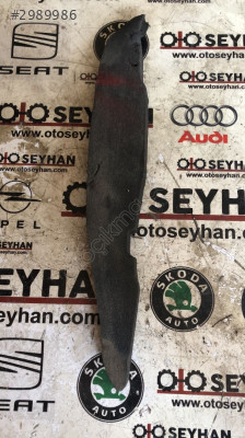 Opel Corsa D ön sağ çamurluk ara süngeri