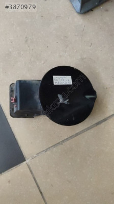 Chrysler Voyager 02- 07 çıkma yakıt depo kapak 04860572AE
