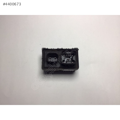 Opel Astra J 1.3 Corsa D Kızdırma Rölesi 55574293