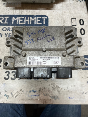 ÇIKMA FORD FİESTA 1.25 BV21-12A650-FC  BV2112A650FC MOTOR BEYNİ