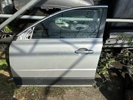 VOLVO XC70 ÇIKMA ORJİNAL KAPI