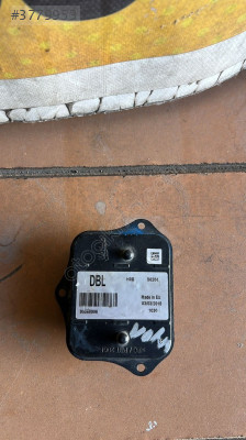 VOLVO XC60 XENON FAR BEYNİ 90068996