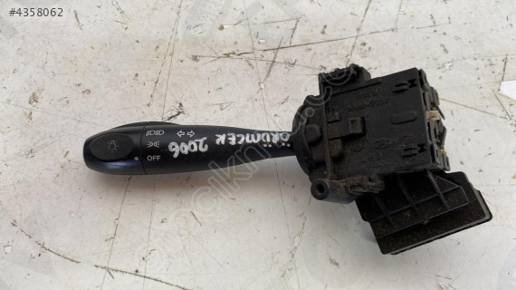 hyundai h100 2006 çıkma orjinal sinyal kolu (son fiyat)