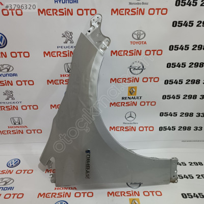 Toyota Corolla sağ ön çamurluk çıkma orjinal