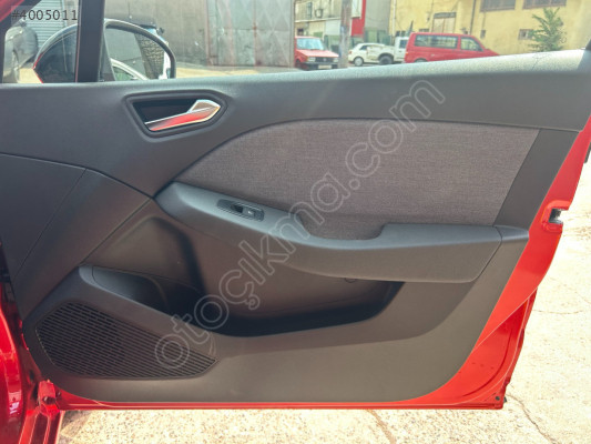 RENAULT CLİO 5 SAĞ ÖN KAPI İÇ DÖŞEMESİ PANDİZOT SÖKME ORİJİNAL