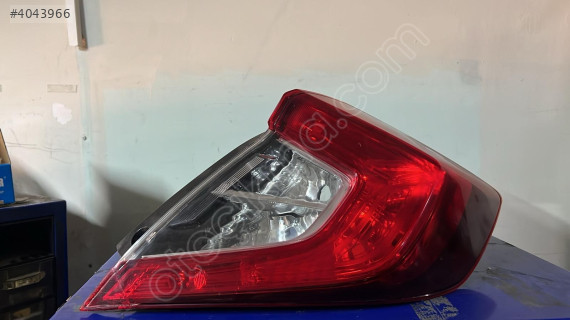 HONDA CİVİC FC5 SAĞ DIŞ STOP