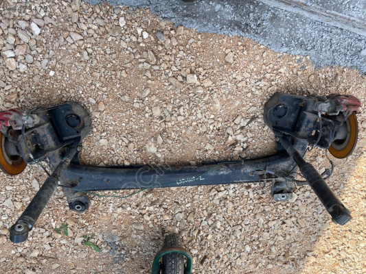 RENAULT LAGUNA ARKA DİNGİL