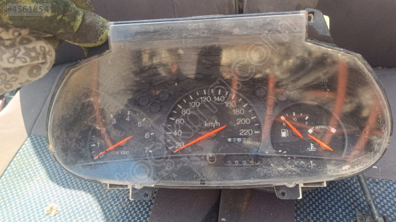 Ford escort glx kilometre saati