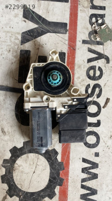 0536006001 skoda octavia 2011 arka kapı sağ cam motoru