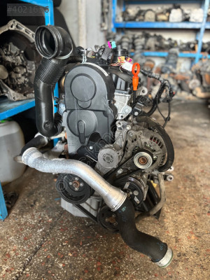 TRANSPORTER T5 1.9 TDİ AXB ORJ MUAYYER DOLU MOTOR