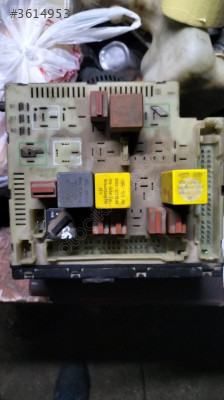 Ford escord sigorta kutusu