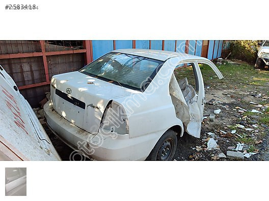 2006 Hyundai Accent Admire çıkma tavan arka