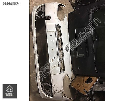 Renault Fluence Ön Tampon Çıkma