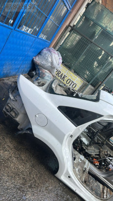 FİAT LİNEA ÇIKMA SAĞ ARKA ÇAMURLUK