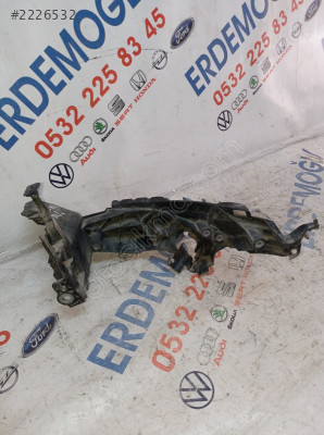 8K0805608B 12-15 A4 ORJ. ÇIKMA SAĞ ÖN FAR ALT BRAKETİ