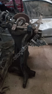 peuegot partner motor traversi