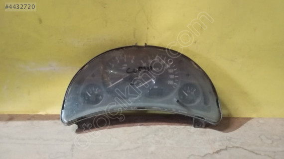 opel corsa c gösterge saati