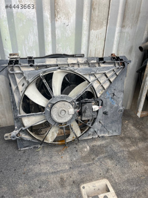 TOYOTA COROLLA FAN MOTORU