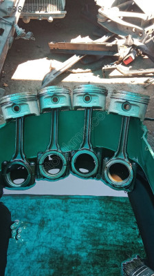 Peugeot 1.4İ benzinli piston piston kolu STİ