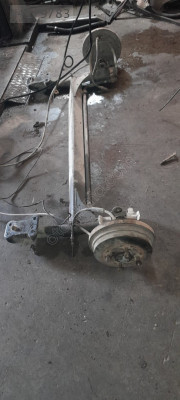 Ford e***** arka dingil