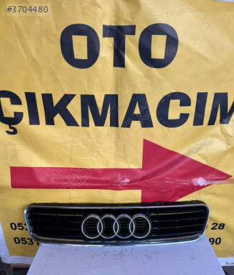 2001-2003 Audi A3 Ön Panjur Parçası - 8L0853651A