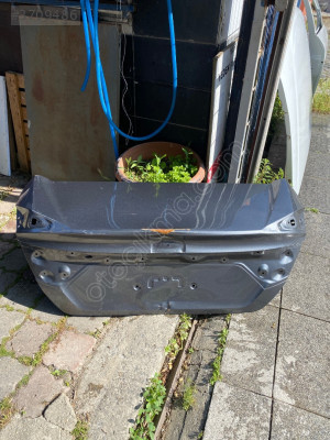 honda civic çıkma arka bagaj kapağı