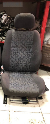 ASTRA G SAĞ ÖN KOLTUK ORJİNAL PARÇA ÇIKMAA