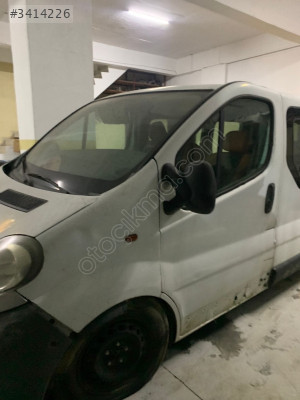 OPEL VİVARO SOL ÖN KAPI BEYAZ HATASIZ