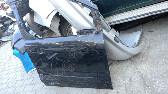 ford tourneo connect sağ ön kapı