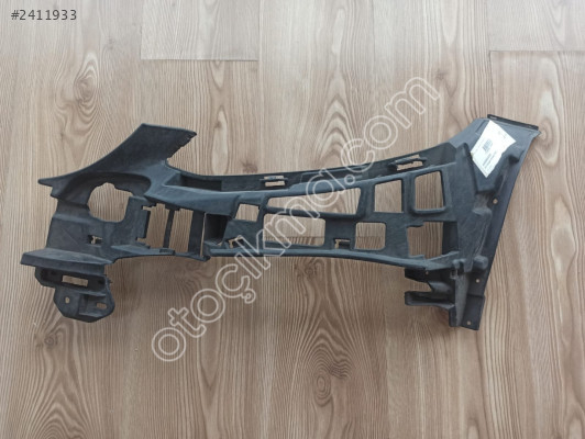 Mercedes C Serisi W205 Ön Tampon Braketi Sol A2058853165