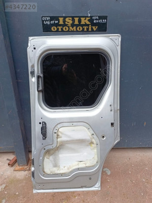 Ford connect sağ arka sürgülü kapı