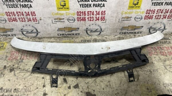 OPEL ASTRA L ÖN TAMPON ÜST   ÇIKMA SÖKME YEDEK PARÇA