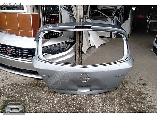 CORSA D BAGAJ KAPAĞI