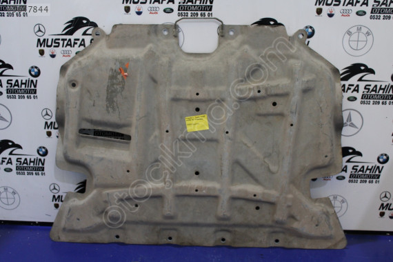 MERCEDES C SERİ W205 MOTOR ALT MUHAFAZA A2055240101