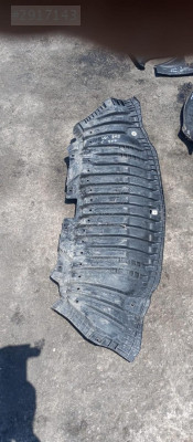 MERCEDES C200 W205 TAMPON ALT MUHAFAZA